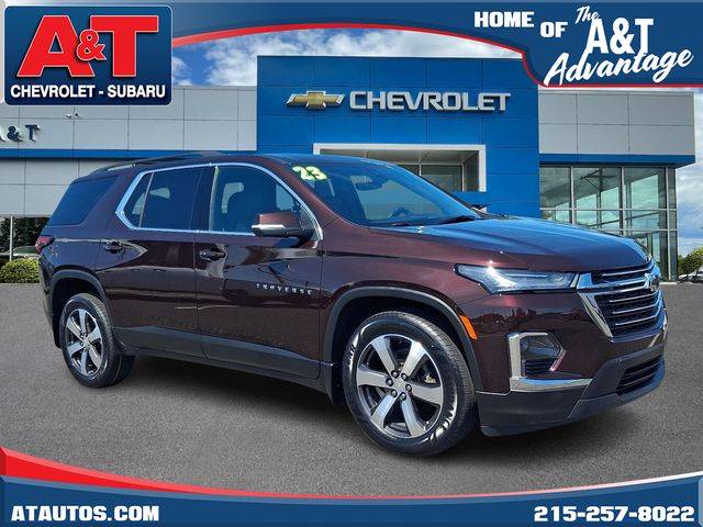 2023 Chevrolet Traverse LT Leather AWD photo