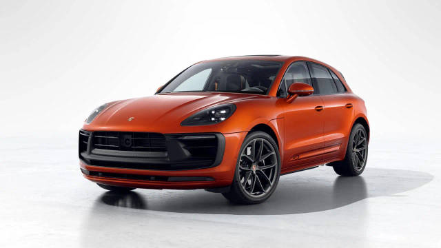 2023 Porsche Macan GTS AWD photo