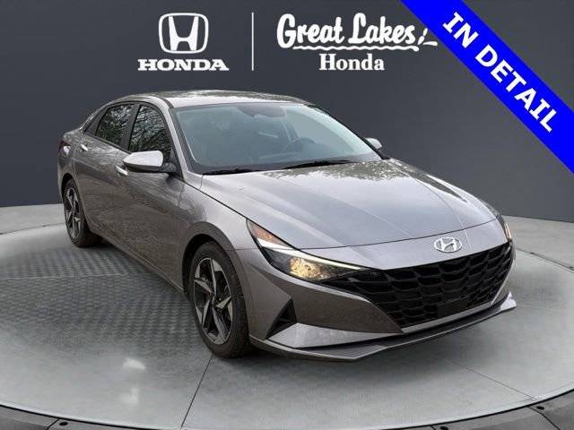 2023 Hyundai Elantra SEL FWD photo