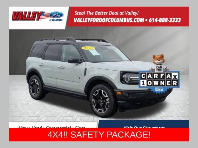 2023 Ford Bronco Sport Outer Banks 4WD photo