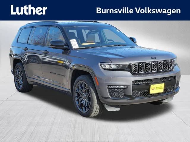 2023 Jeep Grand Cherokee L Summit 4WD photo