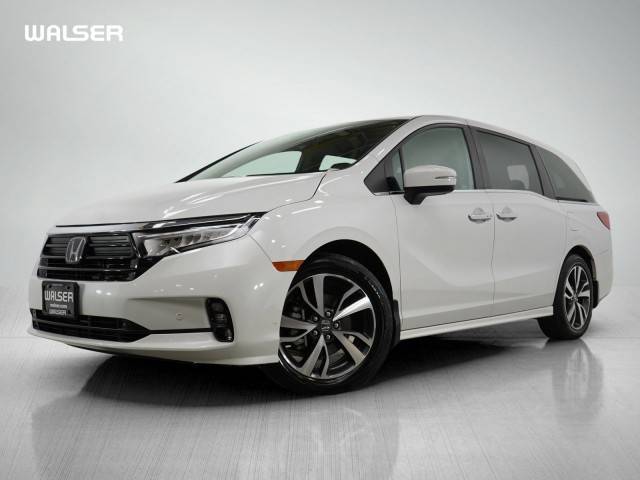 2023 Honda Odyssey Touring FWD photo