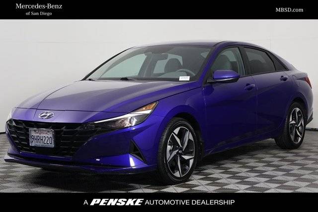 2023 Hyundai Elantra SEL FWD photo