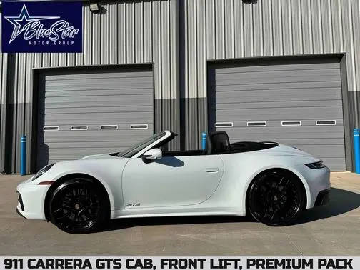 2023 Porsche 911 Carrera GTS RWD photo