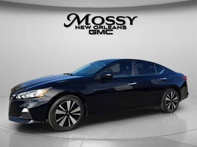 2021 Nissan Altima 2.5 SV FWD photo