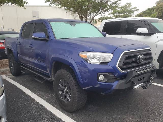 2023 Toyota Tacoma SR5 4WD photo