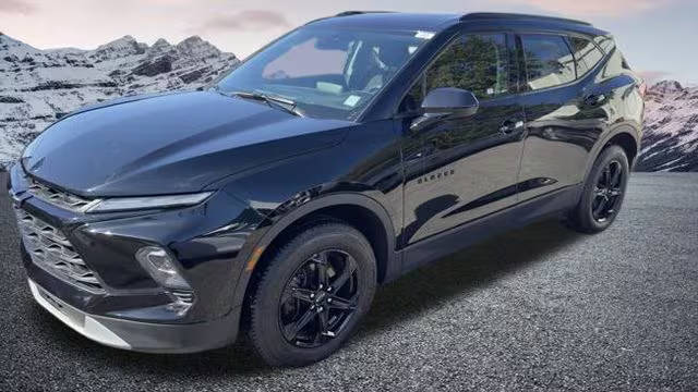 2023 Chevrolet Blazer LT FWD photo