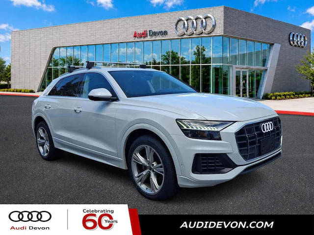 2023 Audi Q8 Premium AWD photo