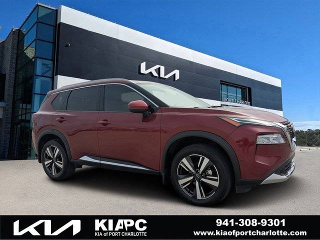 2023 Nissan Rogue Platinum FWD photo