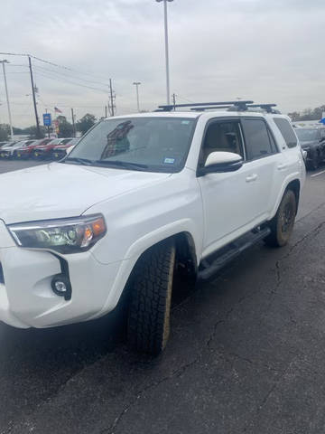 2023 Toyota 4Runner SR5 Premium RWD photo