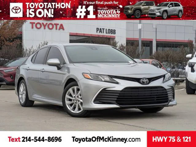 2023 Toyota Camry LE FWD photo