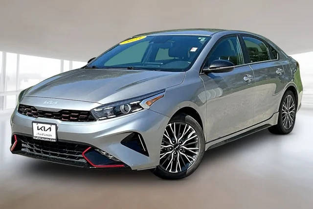 2023 Kia Forte GT-Line FWD photo