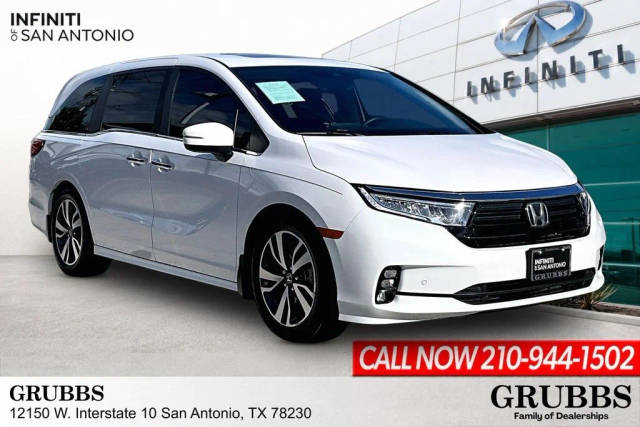 2023 Honda Odyssey Touring FWD photo