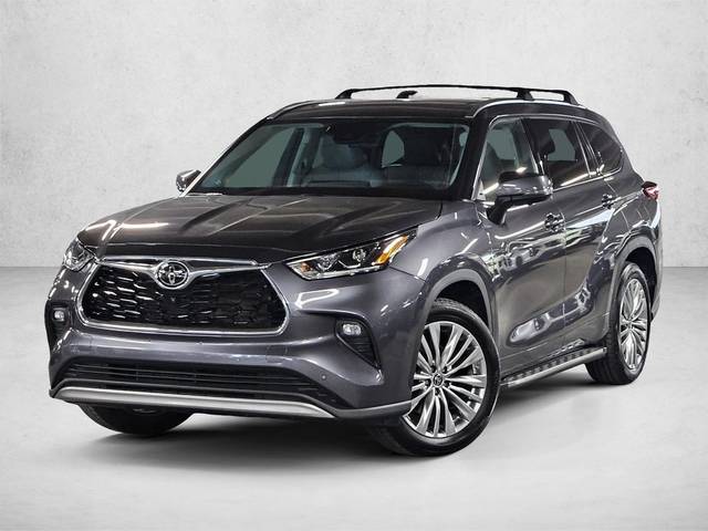 2023 Toyota Highlander Platinum FWD photo