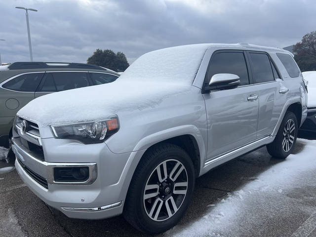 2023 Toyota 4Runner Limited 4WD photo