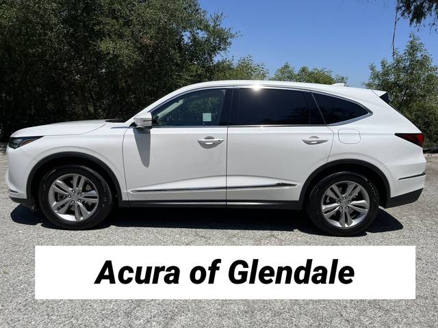 2023 Acura MDX  FWD photo