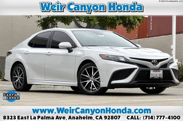 2023 Toyota Camry SE FWD photo