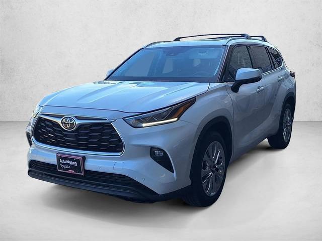 2023 Toyota Highlander Limited FWD photo