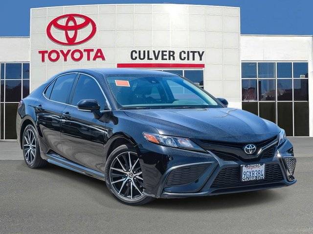 2023 Toyota Camry SE FWD photo