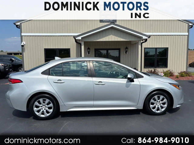 2021 Toyota Corolla LE FWD photo