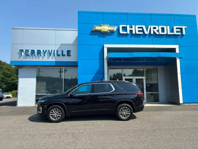 2023 Chevrolet Traverse LT Cloth FWD photo