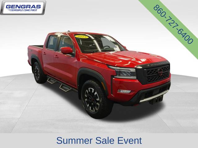 2023 Nissan Frontier PRO-4X 4WD photo