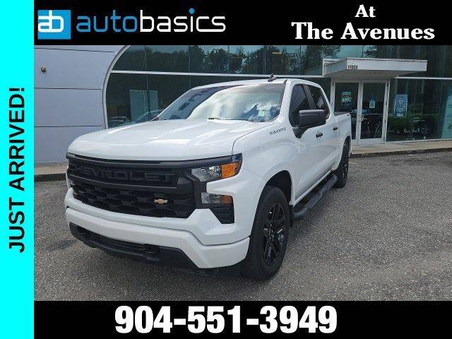 2023 Chevrolet Silverado 1500 Custom 4WD photo