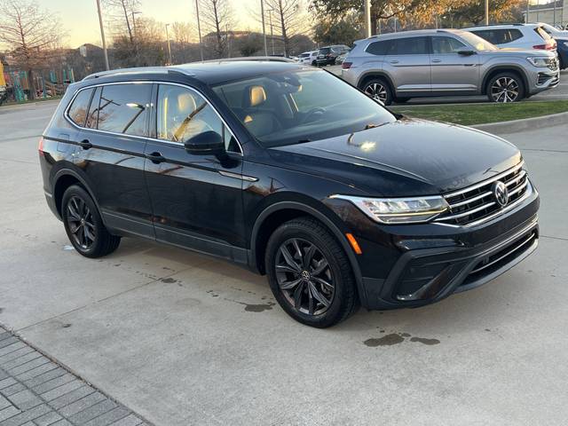2023 Volkswagen Tiguan SE FWD photo