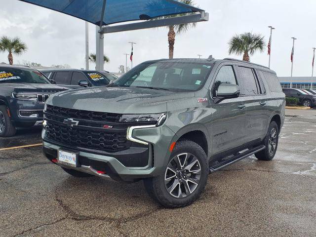 2023 Chevrolet Suburban Z71 4WD photo