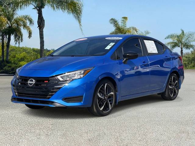 2023 Nissan Versa SR FWD photo