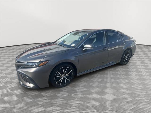 2023 Toyota Camry SE FWD photo