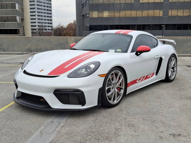 2023 Porsche Cayman GT4 RWD photo