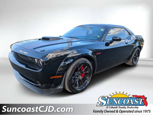 2023 Dodge Challenger R/T Scat Pack Widebody RWD photo