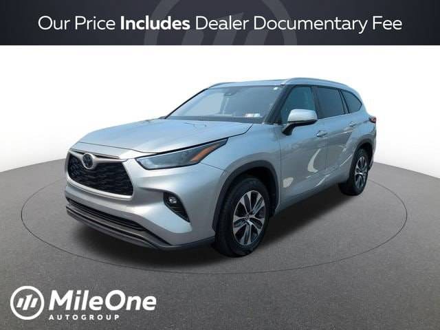 2023 Toyota Highlander XLE FWD photo