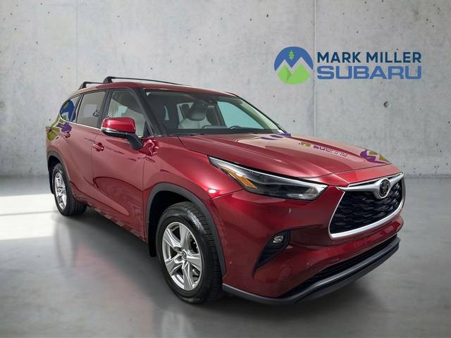 2023 Toyota Highlander LE AWD photo