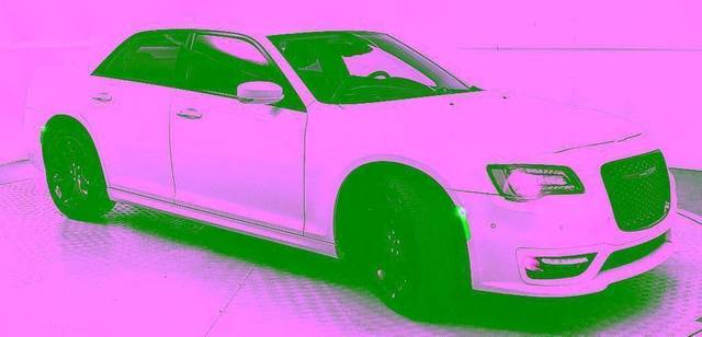 2023 Chrysler 300 Touring L RWD photo