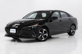 2023 Hyundai Elantra Limited FWD photo