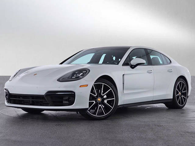 2023 Porsche Panamera Platinum Edition RWD photo