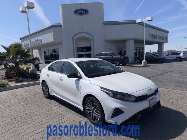 2023 Kia Forte GT-Line FWD photo