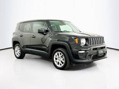 2023 Jeep Renegade Latitude 4WD photo