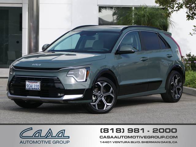 2023 Kia Niro EX Touring FWD photo