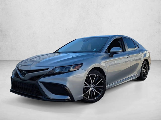 2023 Toyota Camry SE FWD photo