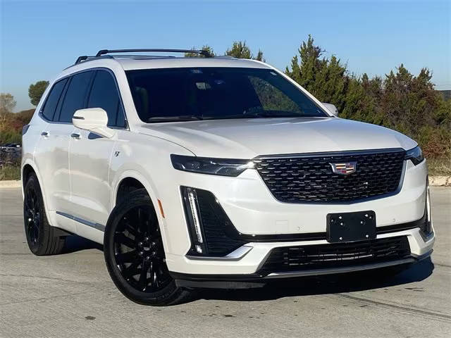 2023 Cadillac XT6 FWD Premium Luxury FWD photo