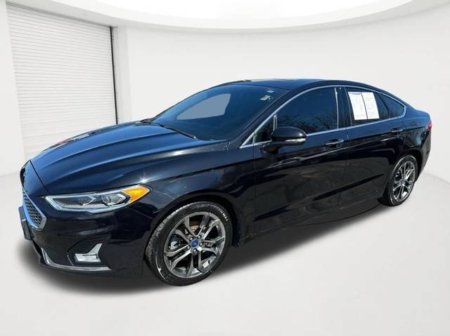 2020 Ford Titanium FWD photo