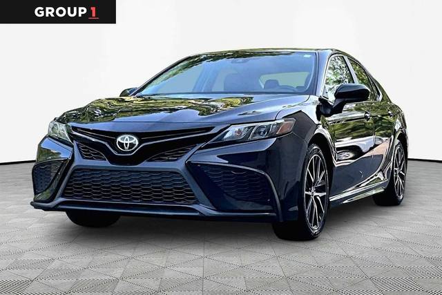 2021 Toyota Camry SE FWD photo