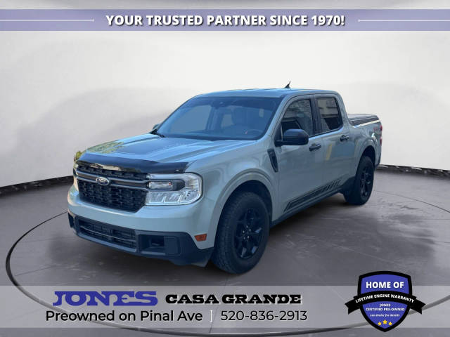 2022 Ford Maverick XLT AWD photo