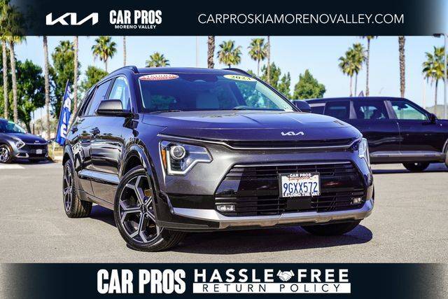 2023 Kia Niro EX Touring FWD photo
