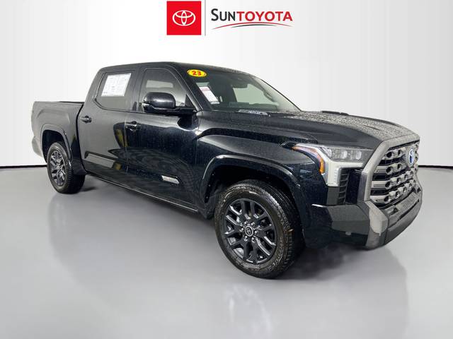 2023 Toyota Tundra Platinum Hybrid 4WD photo