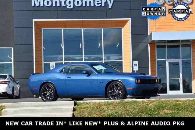 2023 Dodge Challenger R/T RWD photo