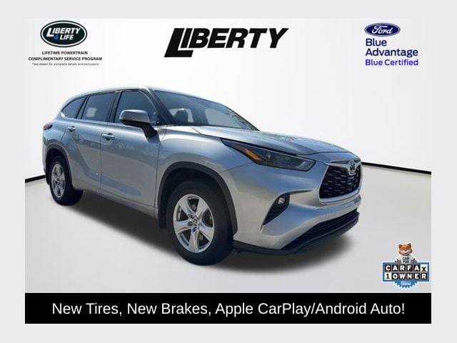 2023 Toyota Highlander LE FWD photo